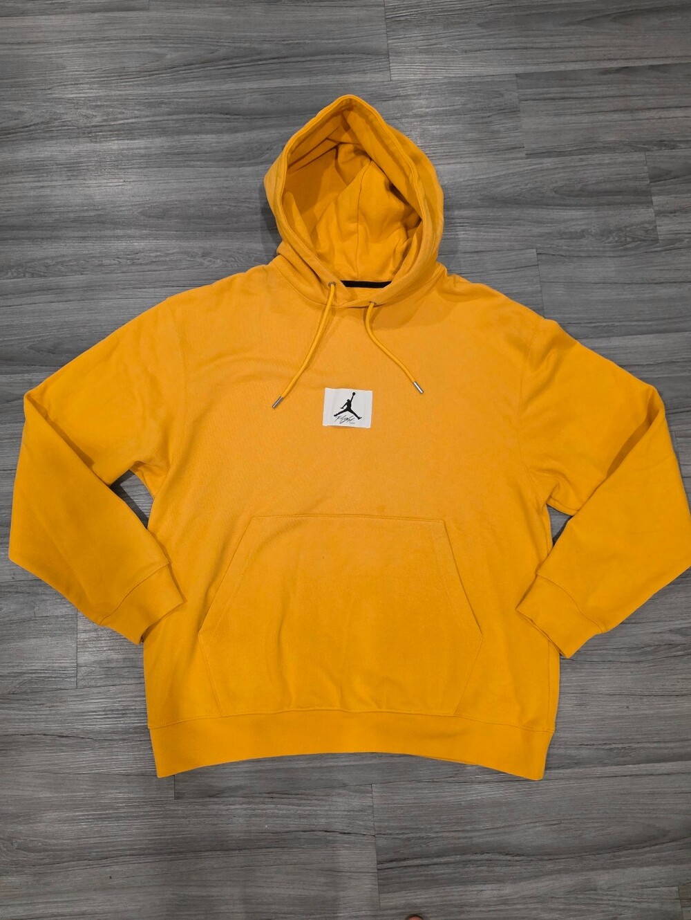 $100 Nike Air Jordan Statement Hoodie Men's NEW DA9816-713 Pollen/Sail Large